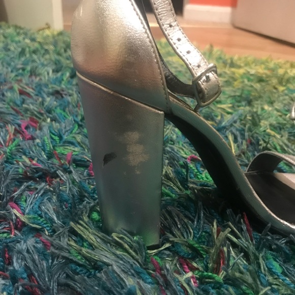 Steve Madden Carrson Sandals Silver - Picture 6 of 6